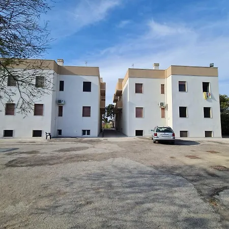 Mirante Apartment